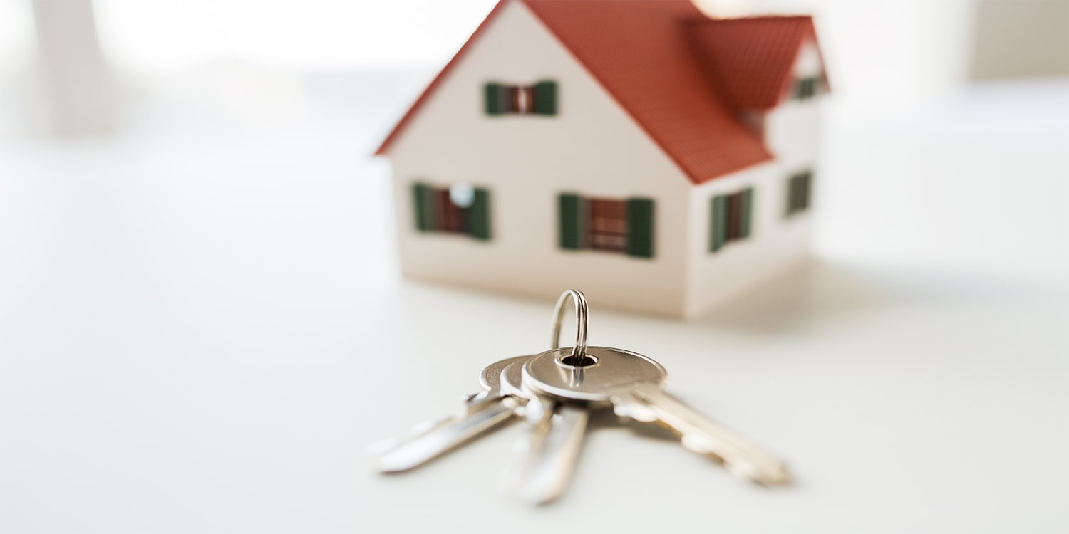 House and keys, representing need to sell an inherited property in Modesto CA
